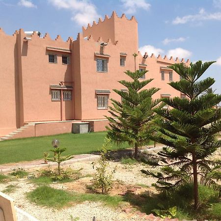 Al Medou 达尔埃尔菲达欧斯旅馆酒店 外观 照片